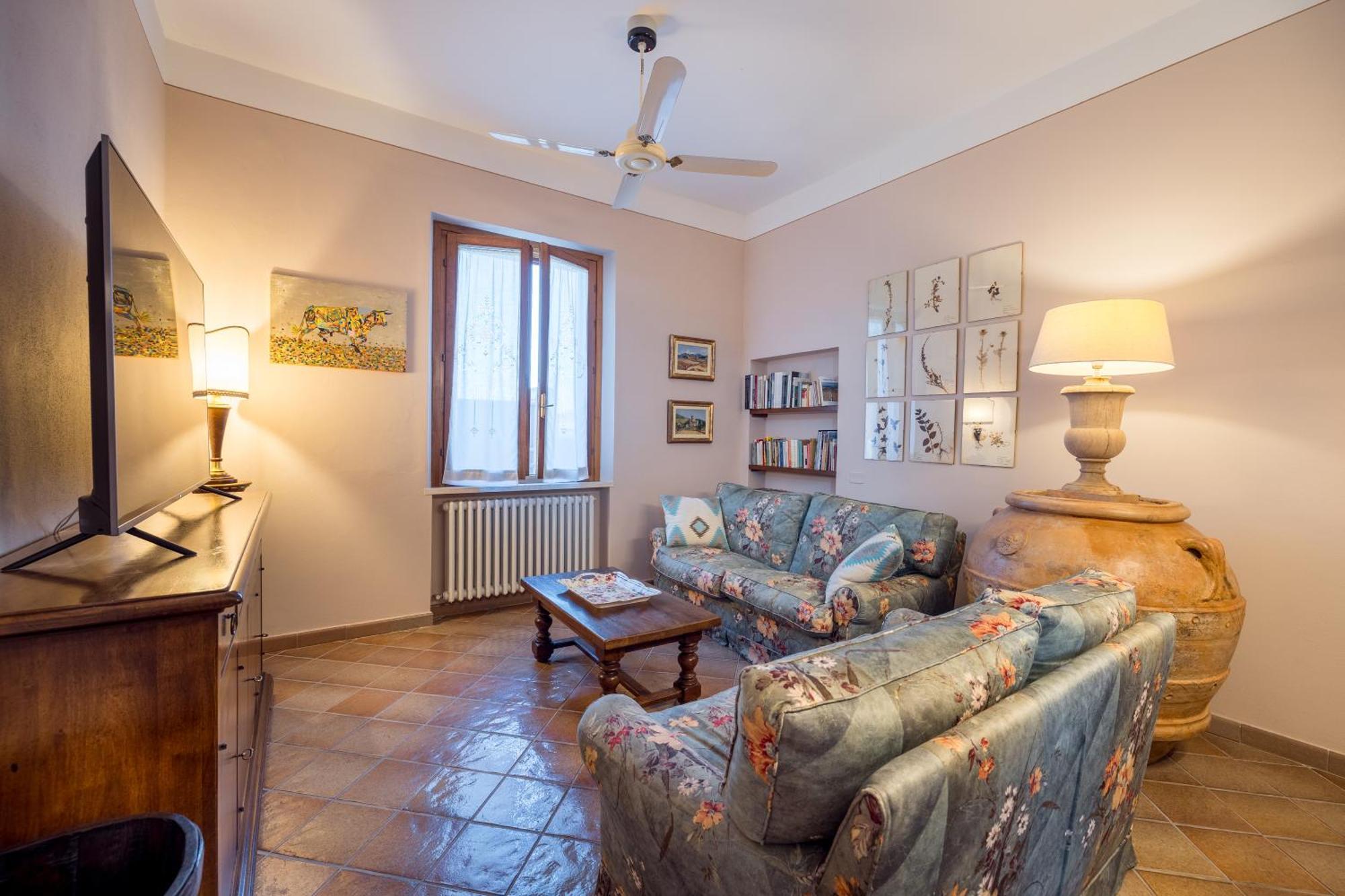 La Catena Apartment With Pool Ulignano Bagian luar foto
